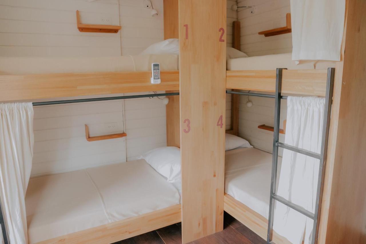 Indomito Hostel Сан-Карлос-де-Барилоче Экстерьер фото